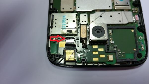 R&eacute;paration du Motorola MOTO G XT1032